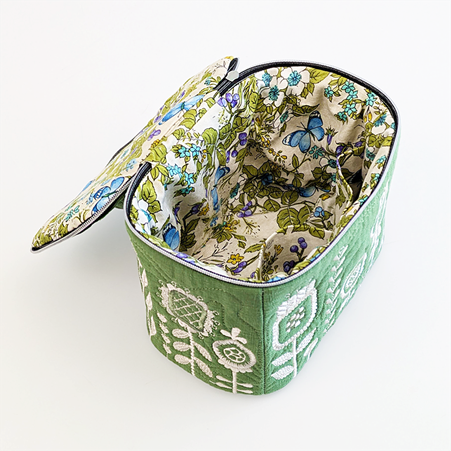 Embroidery with Jo - Handy Bag