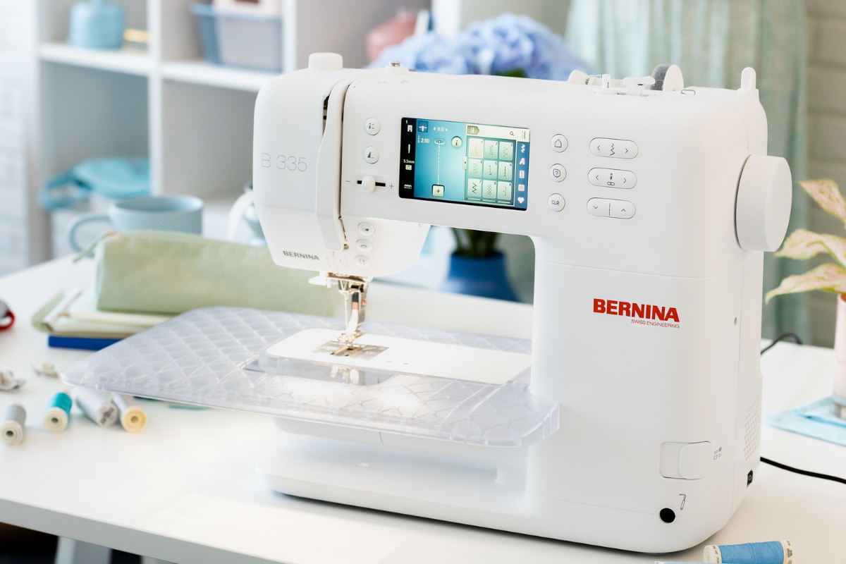 Sewing Machines & Accessories