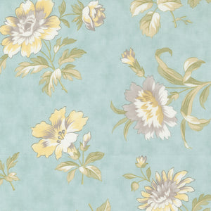 Honeybloom patterned cotton quilting fabric by Moda