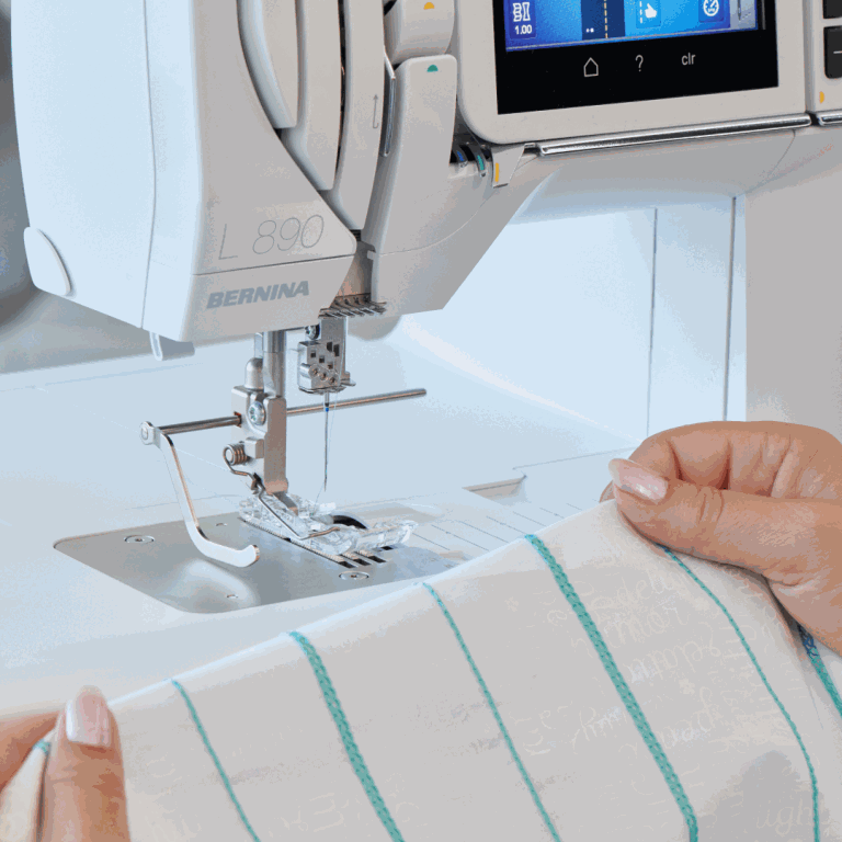 Bernina L890QE Special Edition Overlocker & Coverstitch Machine