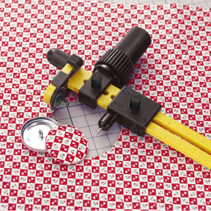 Olfa CMP-3 Rotary Ratchet Circular Cutter - Close-Up of Ratchet Handle and Blade