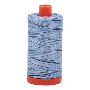 Aurifil Thread 50wt 1300m Variegated Stonewash Blues 4669