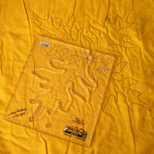 Quilter's Rule ¼" Leaf 2 - quilting ruler and template - detail view