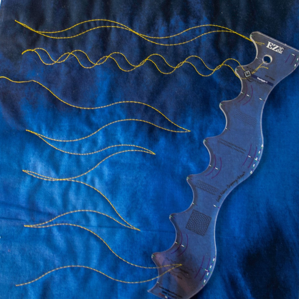 Quilter's Rule ¼" Squiggle Tool 1 - quilting ruler and template - detail view