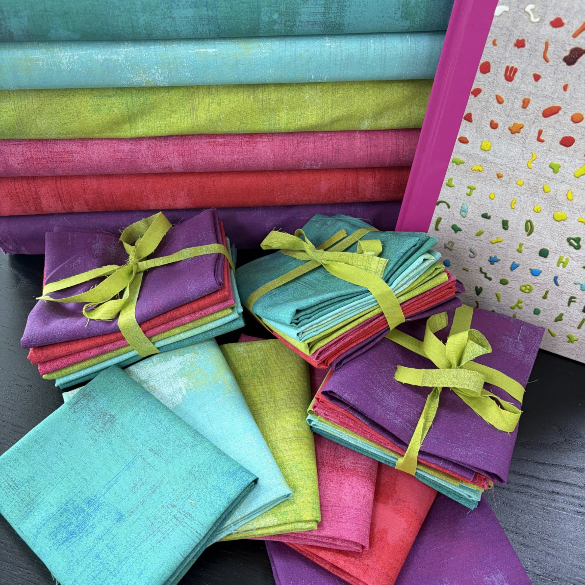 Moda Grunge Nicolas Ball Pick Fat Quarter Bundle - Quilt Direct Kits fat quarter for quilting and patchwork - in use