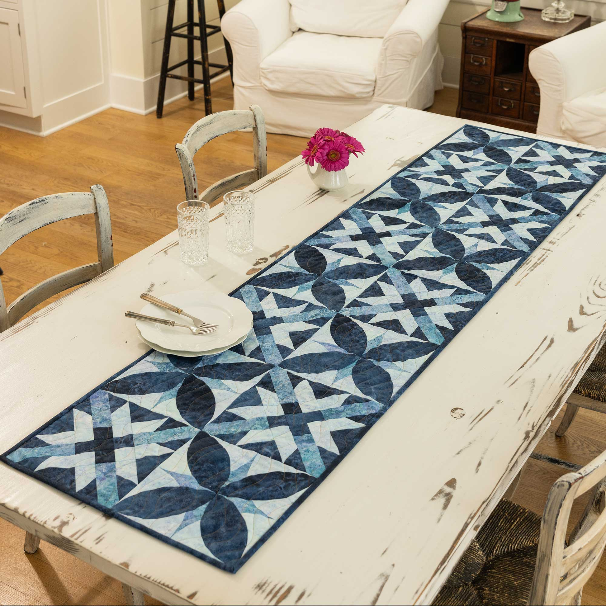 AccuQuilt GO! Star & Cross (10" Finished) die - quilting shapes cut with precision and speed