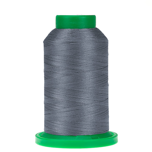 Amann Isacord embroidery thread spool in Smoke (0131) - 40wt 1000m