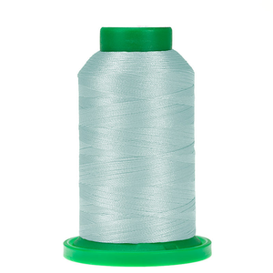 Amann Isacord embroidery thread spool in Snomoon (4250) - 40wt 1000m