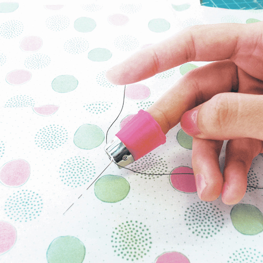 Clover thimble - finger protection for hand sewing - detail view