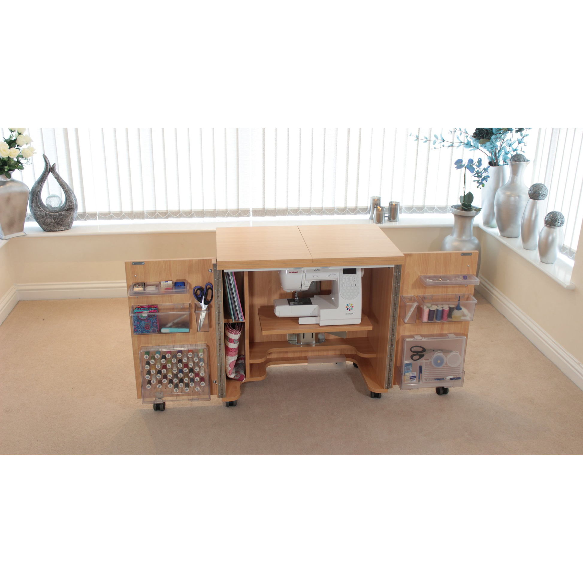 Horn Gemini Long Lift cabinet with accessory door storage detail