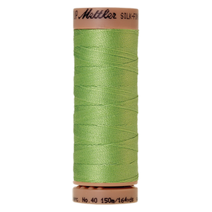 Mettler sewing thread spool in Jade Lime (1527) - 40wt 150m