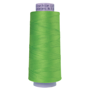 Mettler sewing thread spool in Light Kelly (1099) - 50wt 1829m