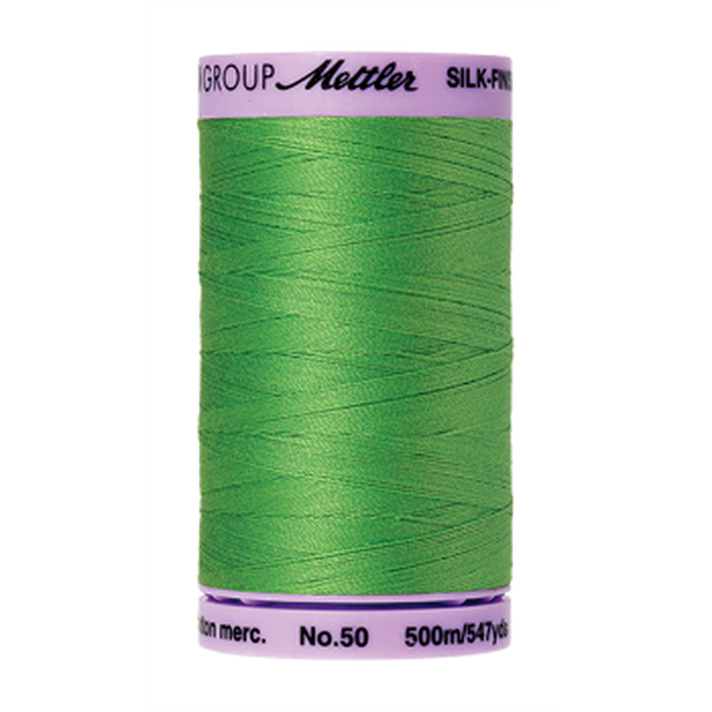 Mettler sewing thread spool in Light Kelly (1099) - 50wt 500m