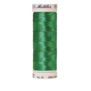 Mettler metallic embroidery thread spool in Malachit (5833) - 40wt 100m