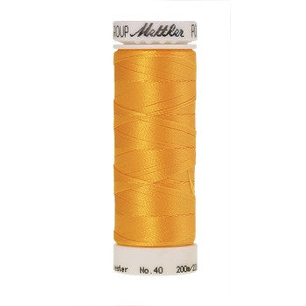 Mettler embroidery thread spool in Papaya (0702) - 40wt 200m