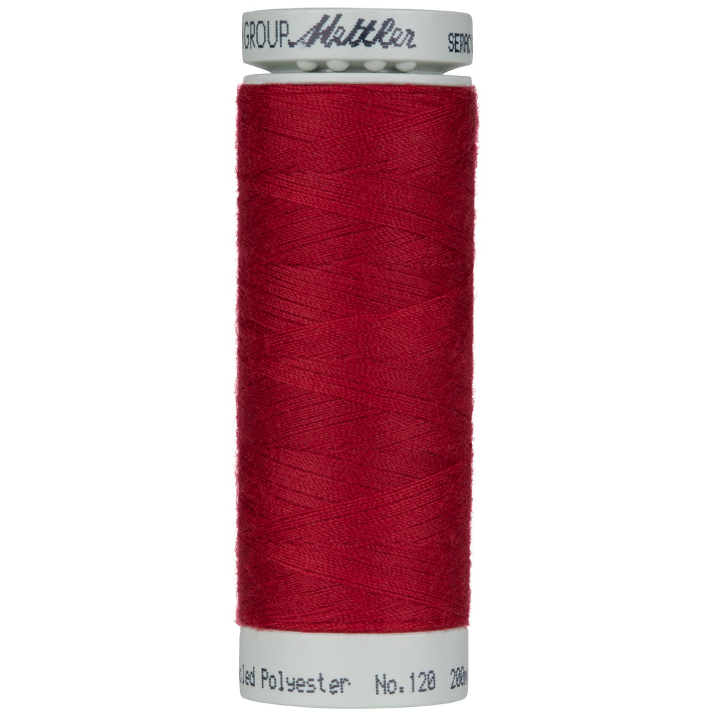 Mettler Seracycle sewing thread spool in Fire Engine (105) - 71/2 200m