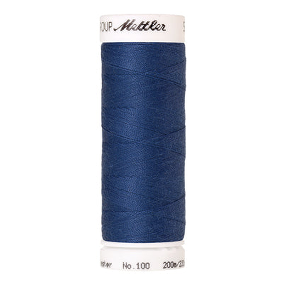 Mettler Seralon sewing thread spool in Bellflower (0583) - 62/2 200m