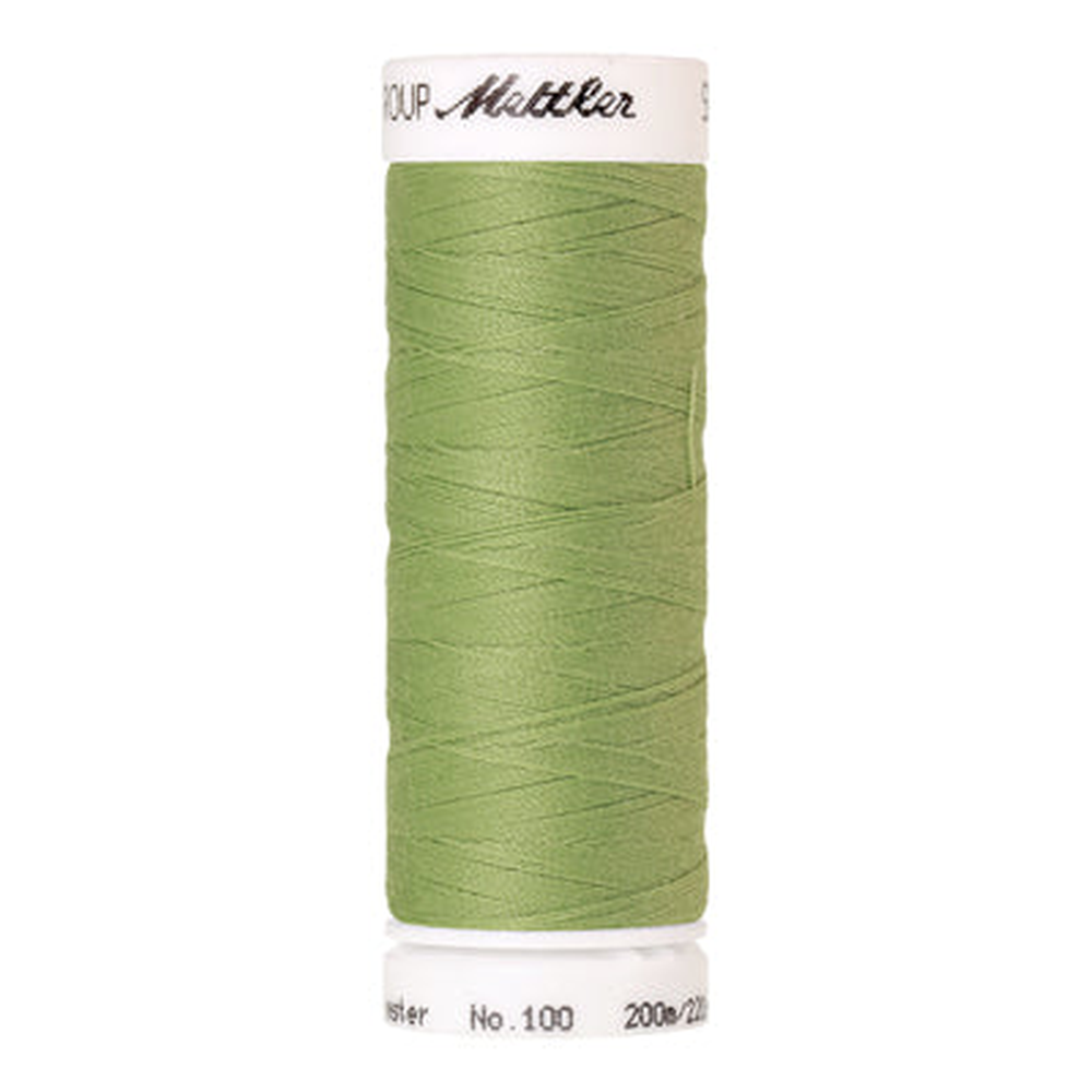 Mettler Seralon sewing thread spool in Kiwi (1098) - 62/2 200m