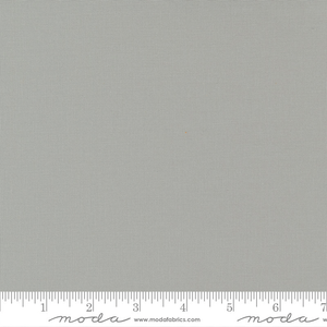 Moda Bella Solids Gray 83 solid cotton - charm pack
