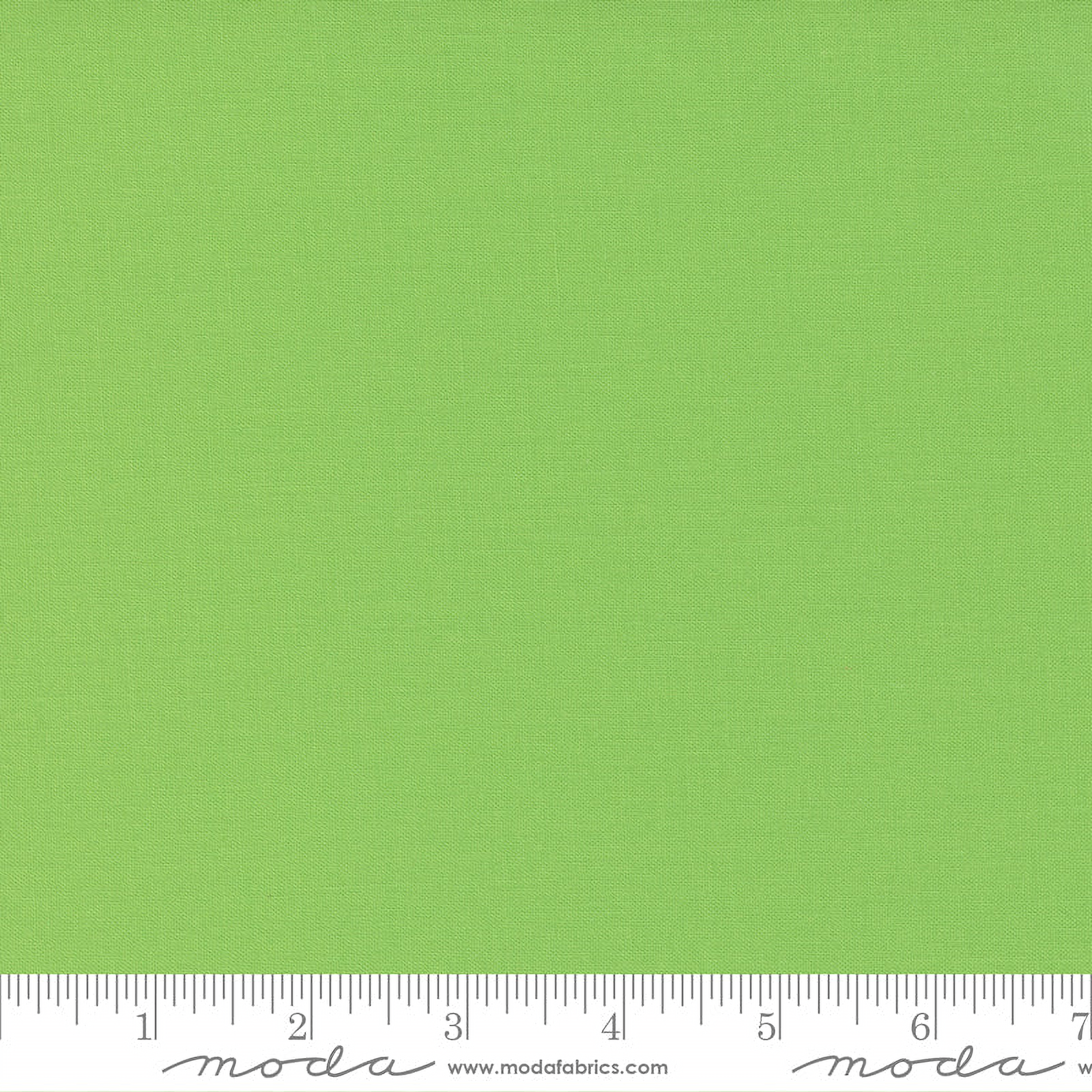 Moda Bella Solids Lime 75 solid cotton - charm pack
