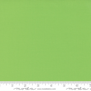 Moda Bella Solids Lime 75 solid cotton - charm pack