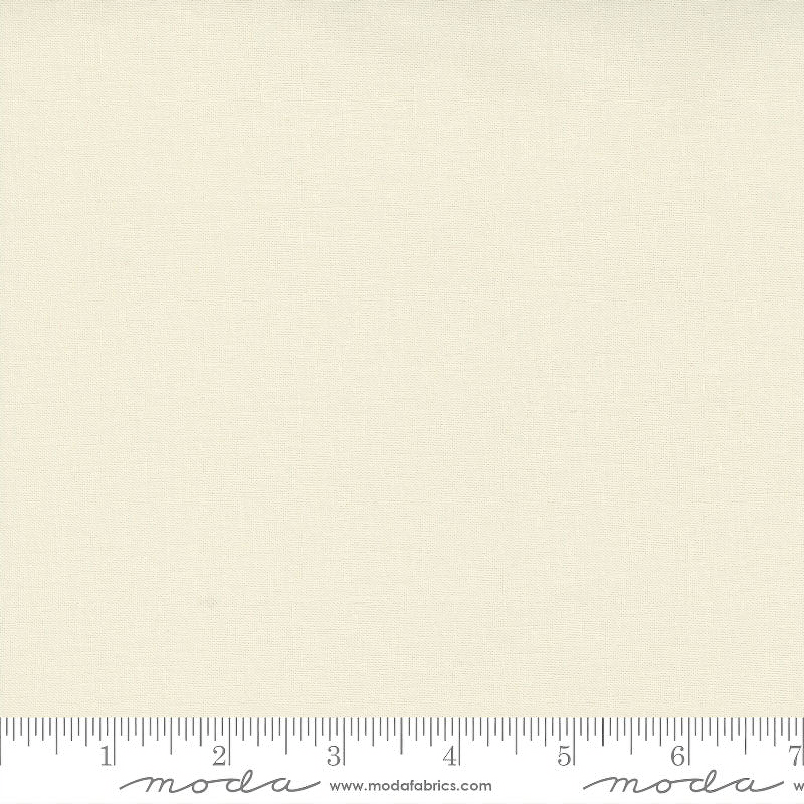 Moda Bella Solids Snow 11 solid cotton - charm pack