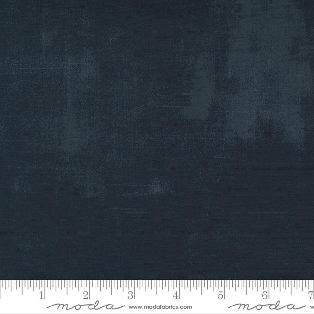 Moda Grunge Cotton Dull Black 562 cotton blender quilting fabric