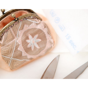 Vlieseline H630 fusible volume fleece - padded sewing and quilting interfacing - detail view