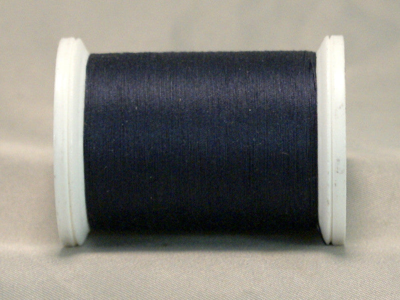 YLI Machine Quilting Thread 40/3 450m Dark Blue 015