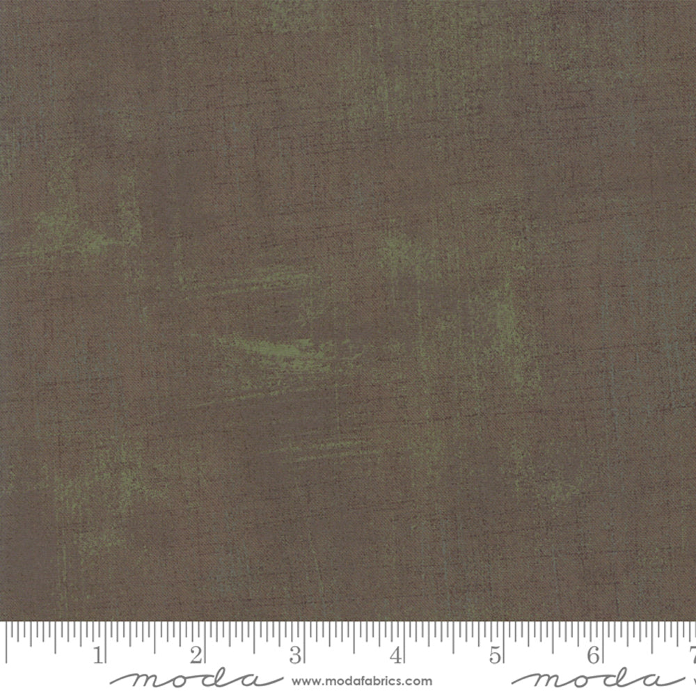 Moda Grunge Cotton Milk Choc 75 cotton blender quilting fabric