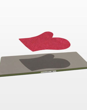 Accuquilt GO! Oven Mitt