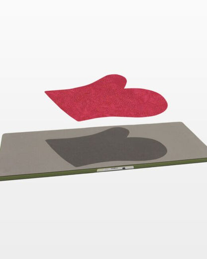 Accuquilt GO! Oven Mitt