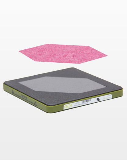 Accuquilt GO! Qube Signature Block 4½" Finished Square