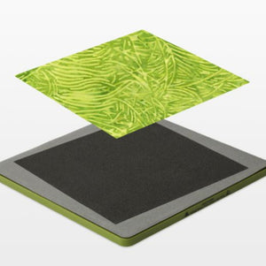 AccuQuilt GO! Square 8½" die - cutting 8½" squares from fabric