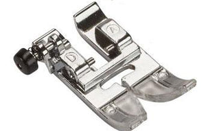 Bernette 7mm Dual Feed Zigzag Foot B77 B79