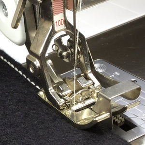 Bernina Foot 10D Edge Stitch Dual Feed