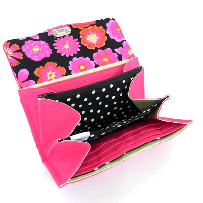 Emmaline The Necessary Clutch Wallet Pattern - sewing pattern by Emmaline Bags - detail view