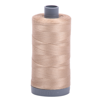 Aurifil Thread 28/2 750m Sand 2326