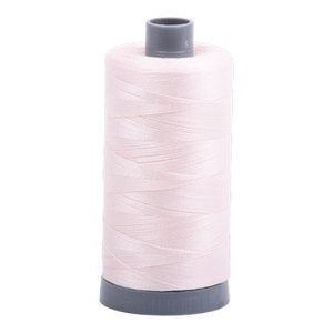 Aurifil Thread 28/2 750m Oyster 2405