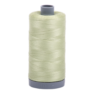 Aurifil Thread 28/2 750m Lt Avocado 2886
