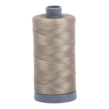 Aurifil Thread 28/2 750m Light Kakhy Green 2900