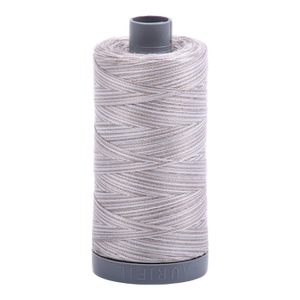 Aurifil Thread 28/2 750m Varigated Silver Fox 4670