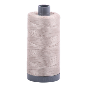 Aurifil Thread 28/2 750m Pewter 6711