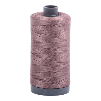 Aurifil Thread 28/2 750m Tiramisu 6731