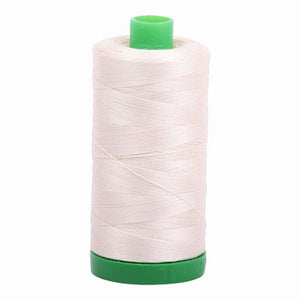 Aurifil Thread 40/2 1000m Light Sand 2000