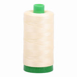 Aurifil Thread 40/2 1000m Light Lemon 2110