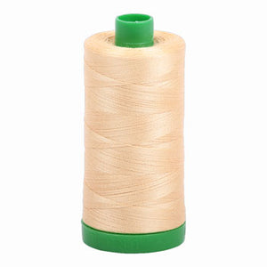Aurifil Thread 40/2 1000m Light Caramel 6001