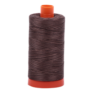 Aurifil Thread 50/2 1300m Varigated Mocha Mousse 4671