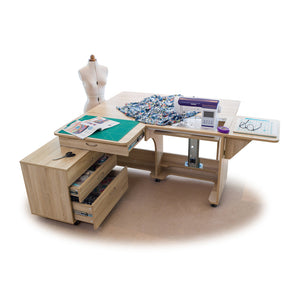 Horn Super Quilter Sewing Cabinet