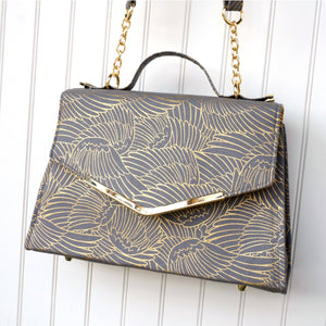 Emmaline The Laney-Jane Pattern - sewing pattern by Emmaline Bags - in use